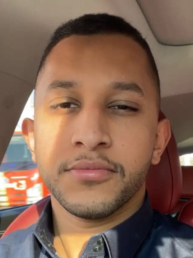 سيلفي عادي